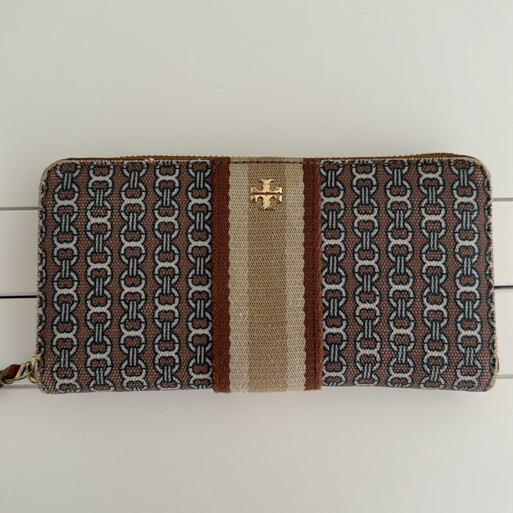 Tory Burch Wallet